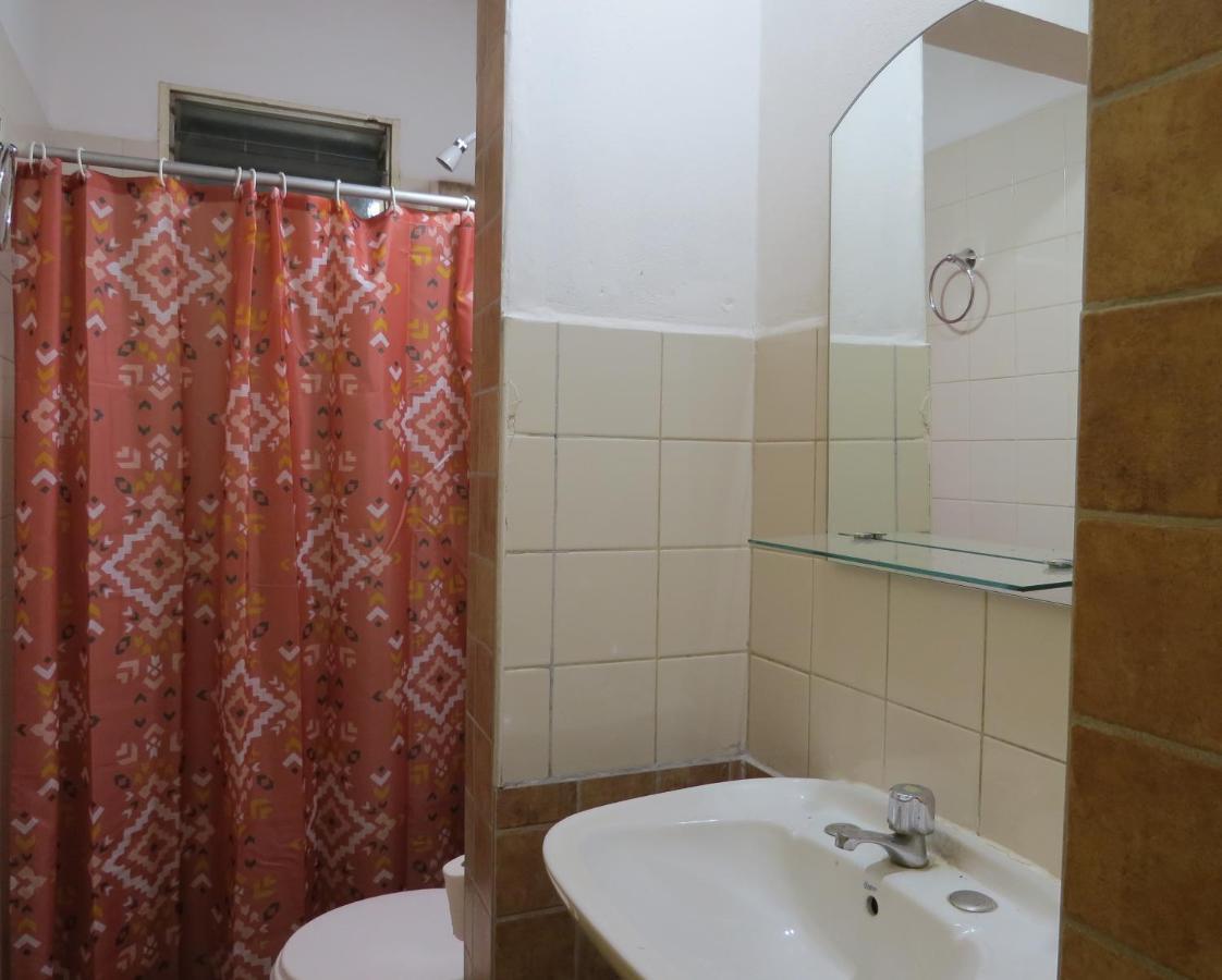 Appartamento LIZARRA Monoambiente RESISTENCIA- 100 mts peatonal Esterno foto