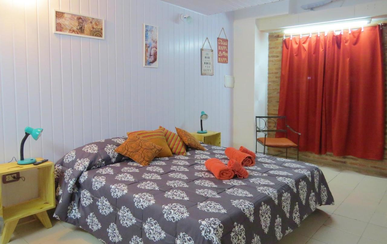 Appartamento LIZARRA Monoambiente RESISTENCIA- 100 mts peatonal Esterno foto